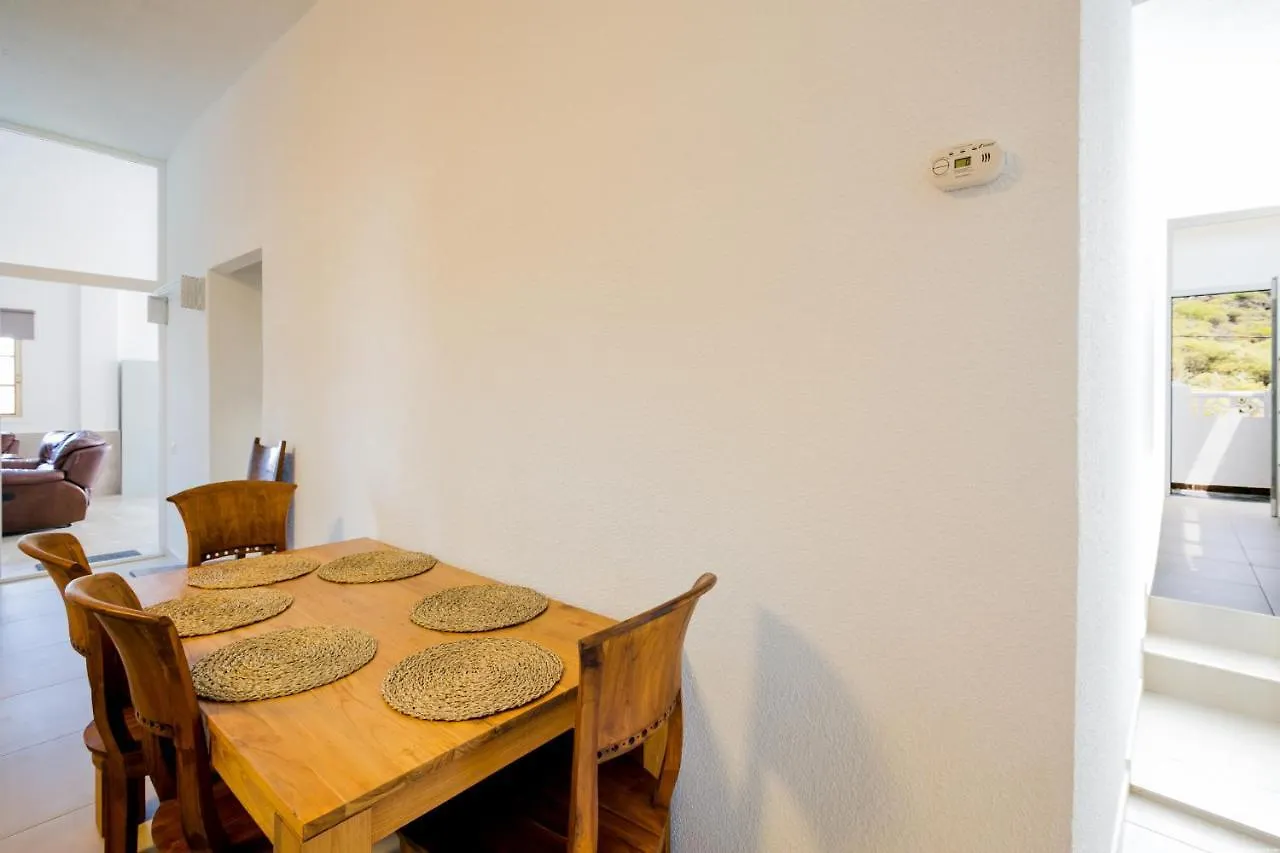 Chio Kind Home 0*, Chio (Tenerife) Spain